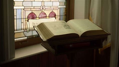 ‘divine Intervention 100 Year Old Bible Helped Police Solve Brutal