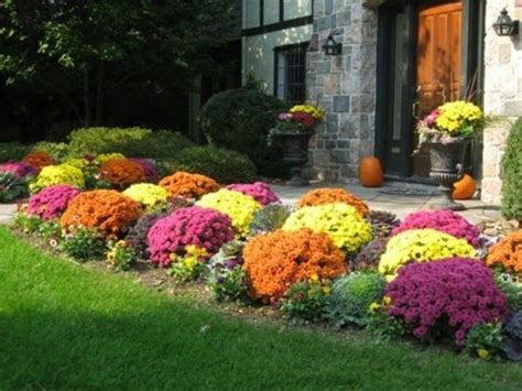 Pretty Entryway Fall Landscaping Fall Flowers Fall Container Gardens