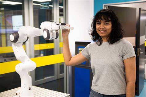 Qut Centre For Robotics Annual Phd Application And Scholarship Round