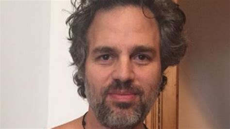 mark ruffalo and samuel l jackson flash their nipples to raise awareness of male breast cancer