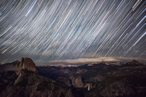 4 Steps To Creating Star Trails Photos Using Stacking Software