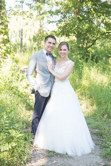 Laura Aaron Wedding Dresses Wedding Photography