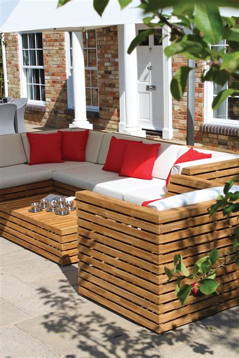 Venetian modular lounge furniture and Sunbrella cushions #