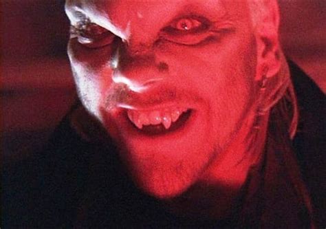 Kiefer Sutherland In The Lost Boys Movie Fanatic
