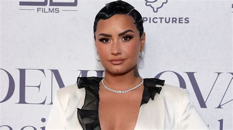 Demi Lovato Revealed The One Beauty Product She Cant Live Without Teen Vogue