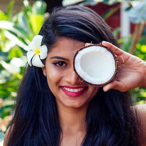 The Benefits Of Cocoa Butter And Coconut Oil Unilever Dawn