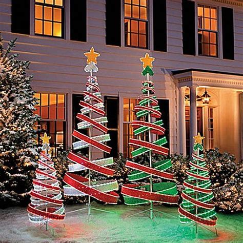 60Trendy Outdoor Christmas Decorations  Christmas yard decorations