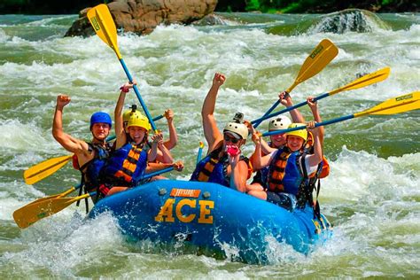 Full Day Lower New River Gorge Whitewater Rafting Ace Adventures