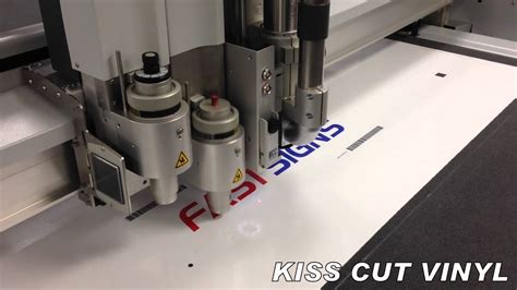 Zund G3 L2500 Digital Cutter Kiss Cut Youtube