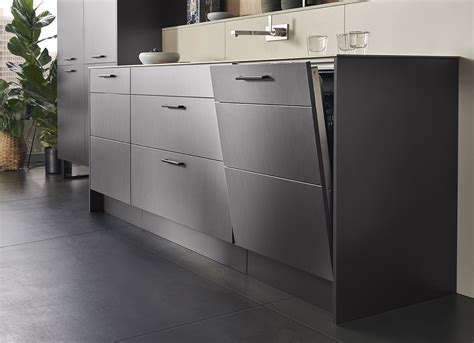 Average costs for materials and equipment for cabinet staining in germantown. Leicht Kitchens