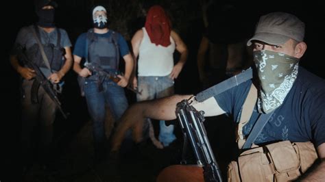 Cartel Land Follows Vigilantes Fighting Mexican Drug Gangs Kclu