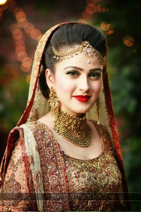 pakistani bridal makeup bridal lehenga red pakistani bridal dresses bengali wedding