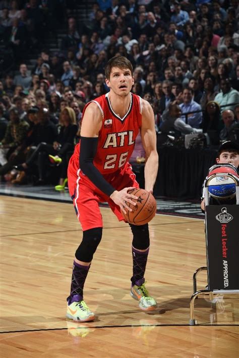 The Shoes Kyle Korver Wears A Closer Look Bashabearsbasketball