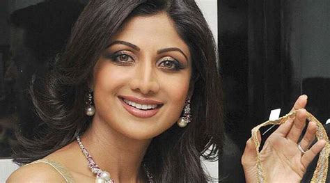 Hate Shopping In India Because Of Selfie Culture Shilpa Shetty The
