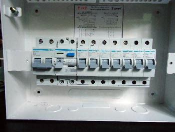 What is a three phase line? DIY Wiring a Consumer Unit and Installation - Distribution ...