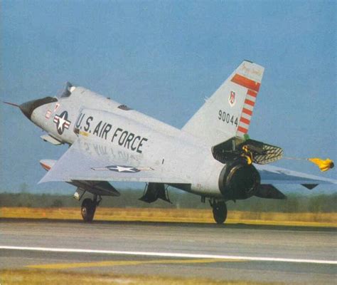 Convair F 106 Delta Darts Touching Down Us Military Aircraft Military