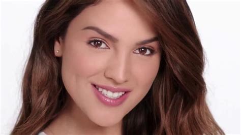 Neutrogena Cosmetics Tv Commercial Tu Tono Con Eiza González Ispottv