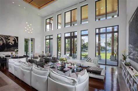 295 Million Newly Built Waterfront Mansion In Miami Beach Fl Homes