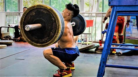 Awesome Chinese Weightlifting Training Youtube