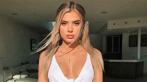 Alissa Violet Measurements Bio Height Weight Shoe And More
