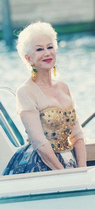 Helen Mirren In Dolce Gabbana Helen Mirren Dolce And Gabbana