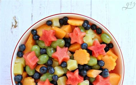 The Best 5 Ingredient Fresh Fruit Salad Whether You Signed Up To