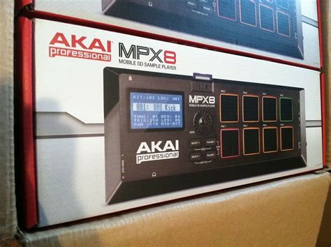 Akai Professional MPX MPX SD CARD Sample Player Controller Reverb