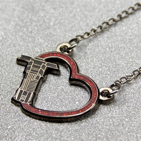 Star Wars Kylo Ren Lightsaber Heart Necklace By Lantern Pins ⭐️the