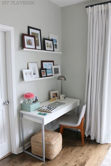 As you plan out furniture for your little ones, consider adding a bedroom desk that fits in perfectly and acts as a handy workspace. Bedroom Work Station: Inspiration & Design | Home office ...