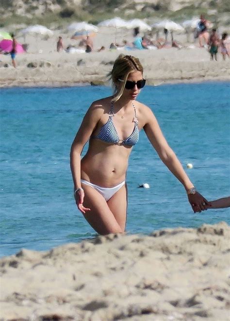Isabel Vollmer Hot Beach Pictures The Fappening Tv
