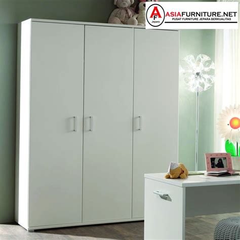 Olympic lemari kayu tiga pintu hector 3p. Lemari Pakaian 3 Pintu Duco - Furniture Jepara