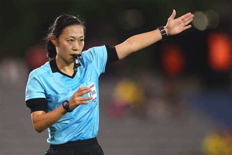 first all female crew to referee afc cup game cgtn