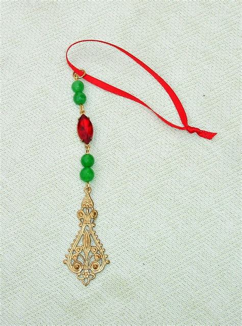 Beaded Holiday Icicles · How To Make An Icicle · Jewelry On Cut Out Keep