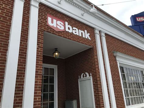Public bank swift code in malaysia: U.S. Bank to close its Brecksville Road-Ohio 82 branch in ...
