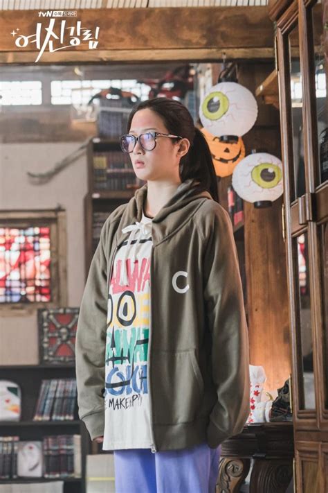Gudangfilm adalah situs nonton film online selain lk21, layarkaca21, indoxxi yang sangat populer saat ini. Moon Ga Young Tampil dengan Selera Fashion yang Unik di ...