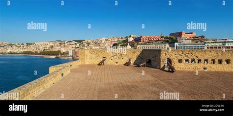 Das Castel Dell Ovo Egg Castle Wurde Im Jahrhundert Erbaut Und