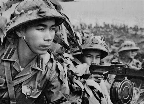 A Vietnami Néphadsereg 1 A Vietnami Háború