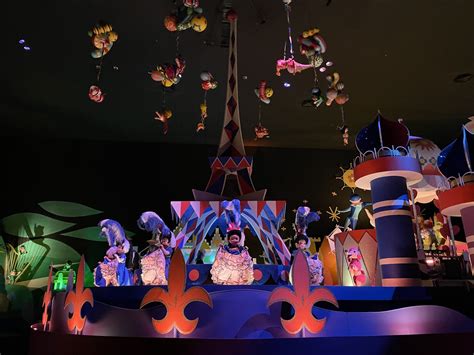 Guide To Its A Small World At Magic Kingdom