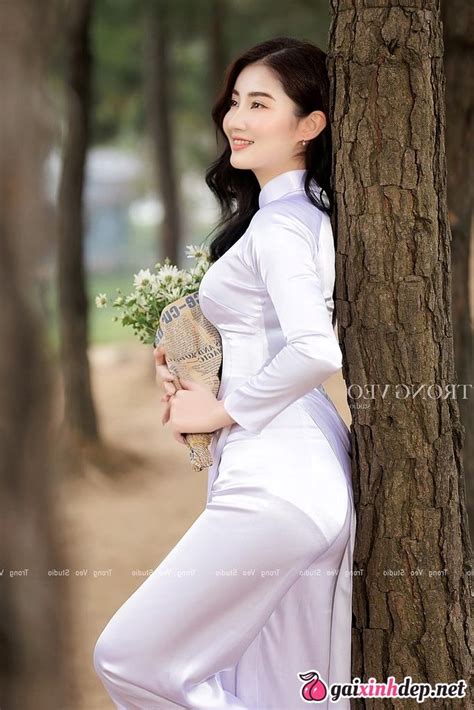 36 ảnh áo Dài Phi Bóng Mỏng Manh Sexy Từ Gái Xinh Trong Veo