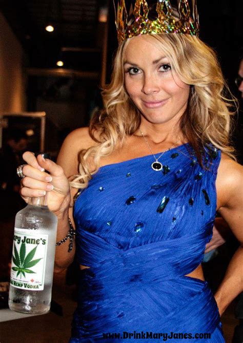 Mary jane is a different name for marijuana. Mary Jane's Primo Hemp Vodka: Booze Meets Grass : Vodka : DrinkWire