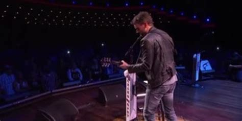 Eric Church Breaks Down In Tribute To Vegas Shooting Victims
