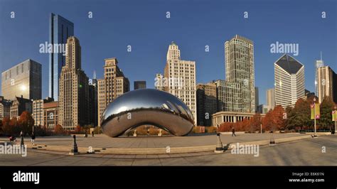 Cloud Gate Or The Bean And Chicago Skyline Millenium Park Chicago