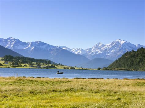 For around 70 years, the village of curon in italy has been submerged by lake resia in the south tyrol. Haiderseerunde - Wandertipps und -vorschläge in der ...
