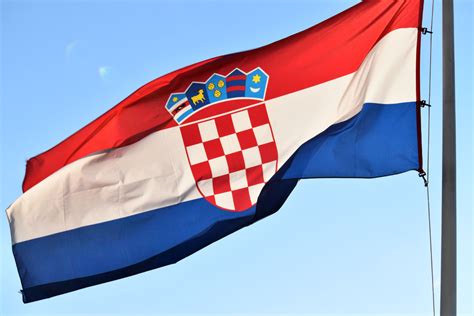 Na Današnji Dan Usvojena Hrvatska Zastava Znate Li Kako Je Nastala