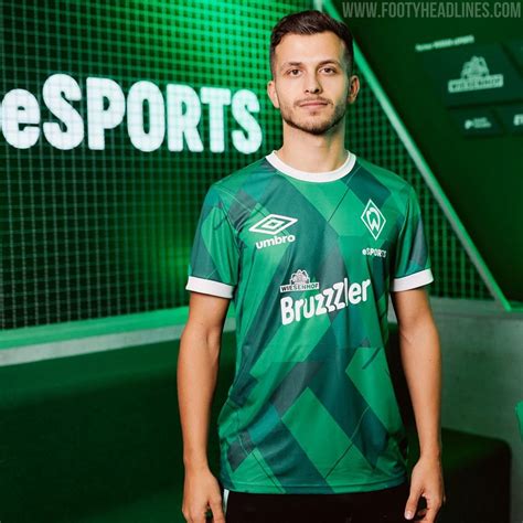 45' + 3' the cancellation of the penalty call results 21' the hosts look to apply the pressure and sargent seeks out the run of mbom. Umbro Werder Bremen 20-21 eSports Kit Released - Again ...