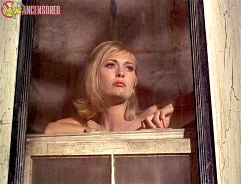 Naked Faye Dunaway In Bonnie And Clyde