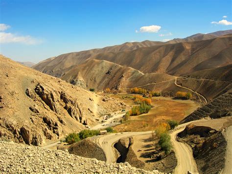 We link to the best sources from around the world. Afghanistan PHOTO PEEK