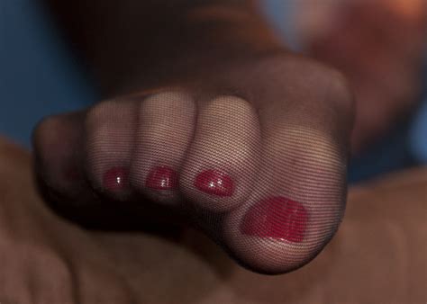 Wallpaper Barefoot Red Pantyhose Feet Mouth Skin Toes Nylons