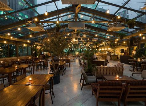 Tempat Makan Dengan View Bagus Di Jakarta - Sebuah Tempat