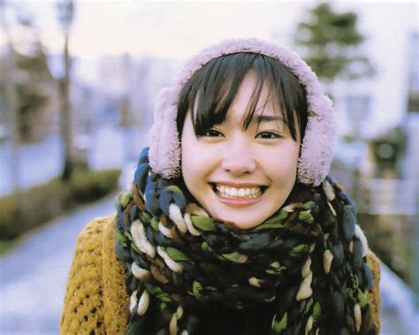 Юи арагаки / yui aragaki. Yui Aragaki Wallpapers - Wallpaper Cave